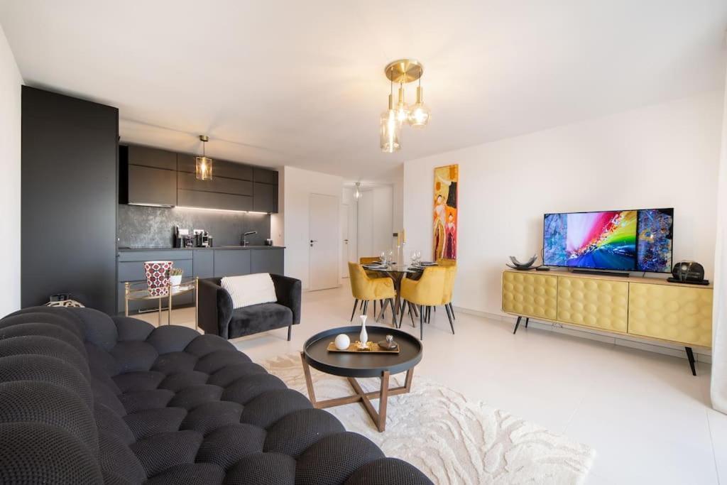 Le Square D'Evan - Appartement De Standing - Grande Terrasse Exterieure - Climatisation Saint-Aunes Bagian luar foto