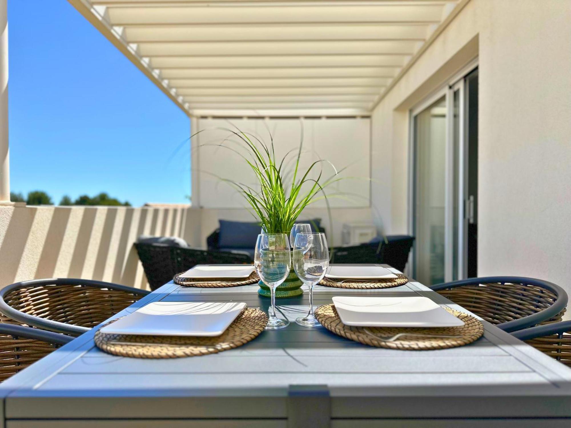 Le Square D'Evan - Appartement De Standing - Grande Terrasse Exterieure - Climatisation Saint-Aunes Bagian luar foto